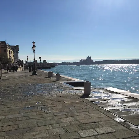 Cruise * Venise